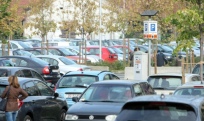 07.10.2013., Zagreb - Na parkiralistu kod Paromlina u blizini Koncertne dvorane Vatroslava Lisinskog pocinje se naplacivati parkiranje. Cijena parkiranja je deset kuna za 12 sati parkiranja, od 6 do 18 sati, odnosno pet kuna za nocno parkiranje od 18 do 6 sati. Photo: Luka Stanzl/PIXSELL